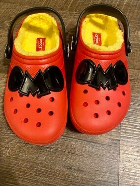 Crocs Lined Disney "Mickey Mouse" J3